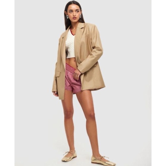 Lioness | Oversized Blazer - Picture 8 of 11